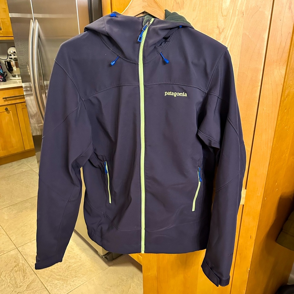 Patagonia lightly lined shell jacket